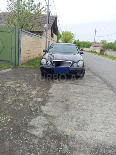 Mercedes E 220 d 2000, 450,000 km - 2.0 l - Bakı