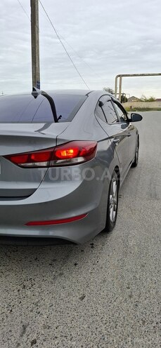 Hyundai Elantra 2017, 220,480 km - 2.0 l - Bakı