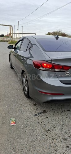 Hyundai Elantra 2017, 220,480 km - 2.0 l - Bakı