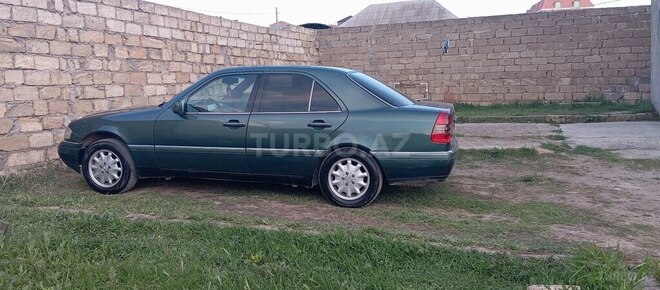 Mercedes C 200 1995, 370,000 km - 2.0 л - Bakı