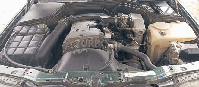 Mercedes C 200 1995, 370,000 km - 2.0 л - Bakı