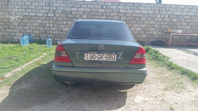 Mercedes C 200 1995, 370,000 km - 2.0 л - Bakı