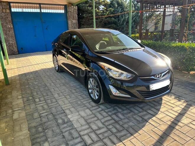 Hyundai Elantra 2015, 268,800 km - 1.8 л - Bakı