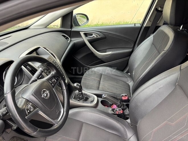 Opel Astra 2012, 227,200 km - 1.3 l - Gəncə