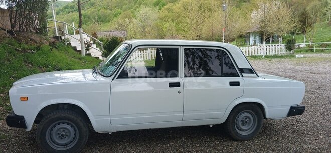 LADA (VAZ) 2107 2008, 69,000 km - 1.6 л - Quba