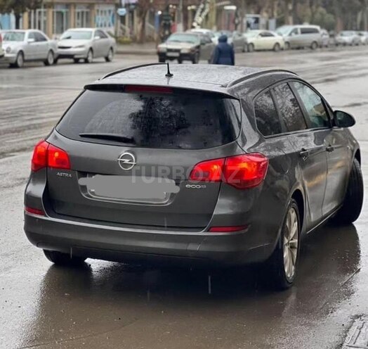 Opel Astra 2012, 227,200 km - 1.3 l - Gəncə