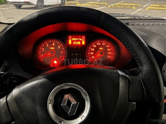 Renault Logan 2013, 285,517 km - 1.6 l - Bakı