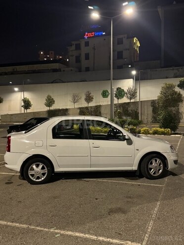 Renault Logan 2013, 285,517 km - 1.6 l - Bakı