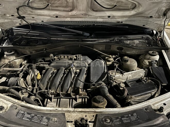 Renault Logan 2013, 285,517 km - 1.6 l - Bakı