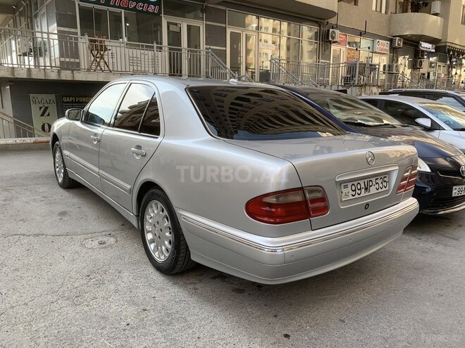 Mercedes E 240 1999, 243,344 km - 2.4 l - Bakı