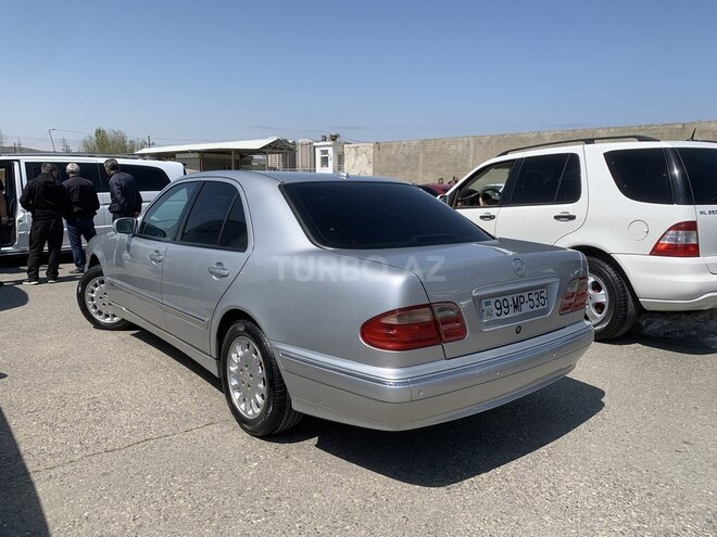 Mercedes E 240 1999, 243,344 km - 2.4 l - Bakı
