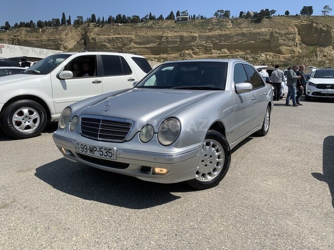 Mercedes E 240 1999, 243,344 km - 2.4 l - Bakı