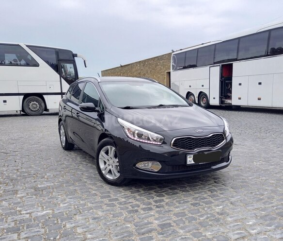 Kia Ceed 2014, 208,000 km - 1.4 l - Bakı