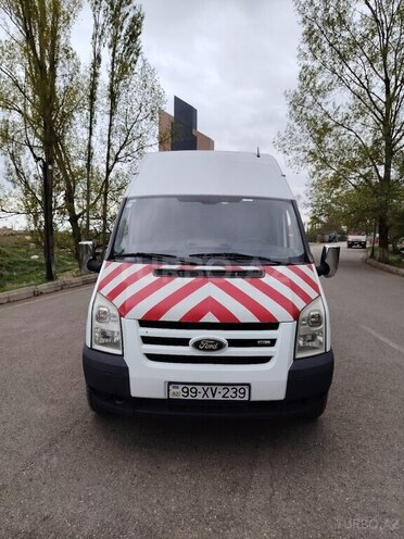 Ford Transit 2007, 289,000 km - 2.4 l - Quba