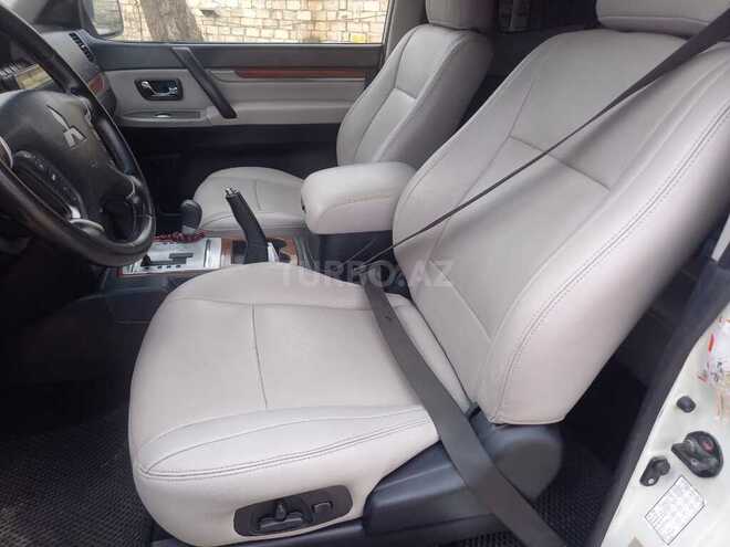 Mitsubishi Pajero 2007, 200,500 km - 3.0 л - Bakı