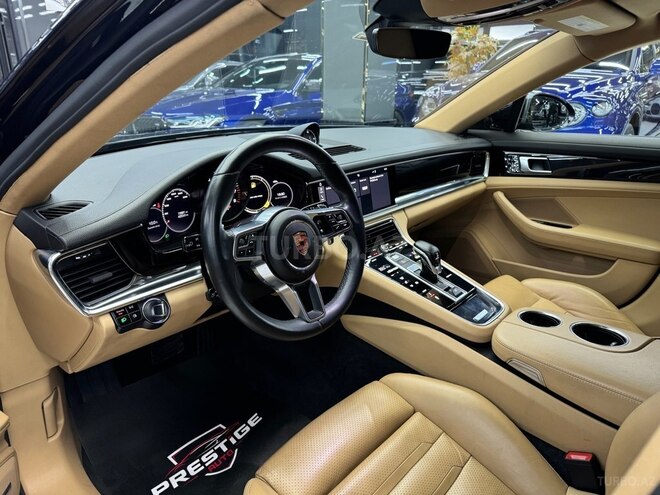 Porsche Panamera 2018, 74,000 km - 3.0 l - Bakı