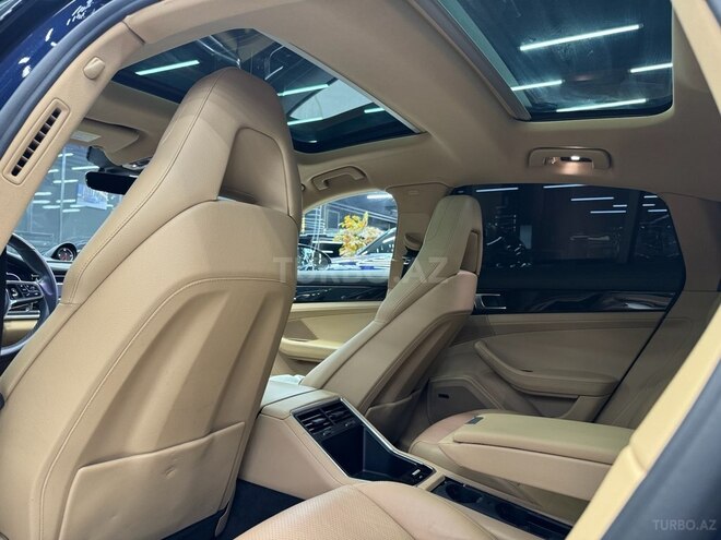 Porsche Panamera 2018, 74,000 km - 3.0 l - Bakı