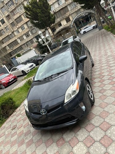 Toyota Prius 2015, 180,247 km - 1.8 l - Bakı