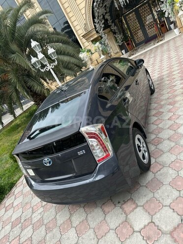Toyota Prius 2015, 180,247 km - 1.8 l - Bakı