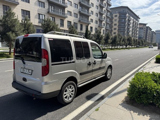 Fiat Doblo 2005, 232,300 km - 1.4 l - Bakı