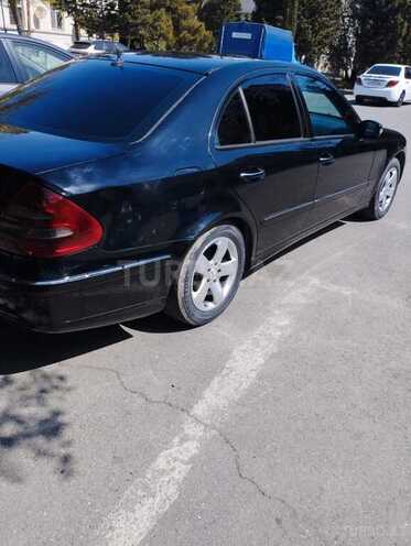 Mercedes E 270 2002, 457,000 km - 2.7 l - Bakı