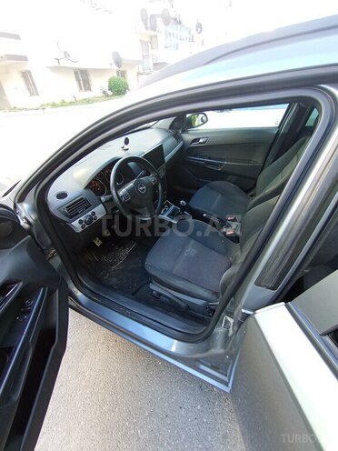 Opel Astra 2005, 365,300 km - 1.3 l - Bakı