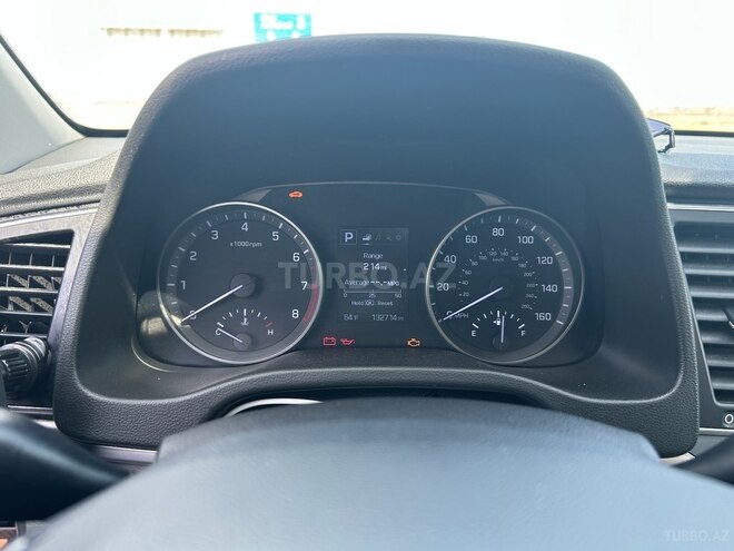 Hyundai Elantra 2018, 213,582 km - 2.0 l - Bakı