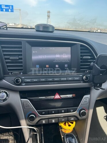 Hyundai Elantra 2018, 213,582 km - 2.0 l - Bakı
