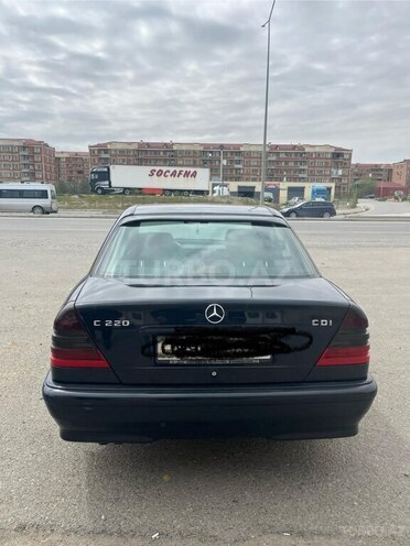 Mercedes C 220 d 2000, 520,000 km - 2.2 l - Bakı