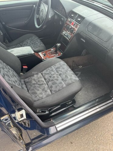Mercedes C 220 d 2000, 520,000 km - 2.2 l - Bakı