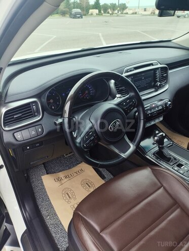 Kia Sorento-5