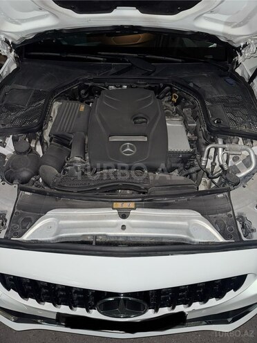 Mercedes C 300 4MATIC 2018, 94,500 km - 2.0 l - Bakı