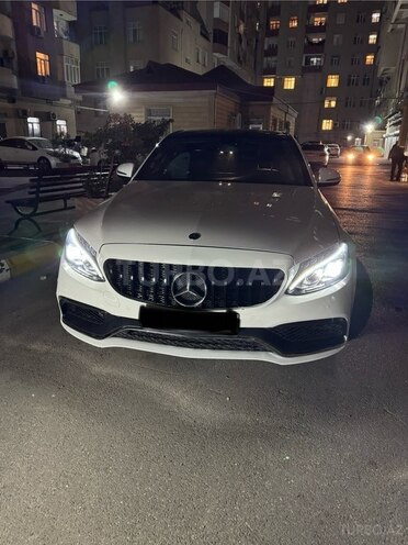 Mercedes C 300 4MATIC 2018, 94,500 km - 2.0 l - Bakı