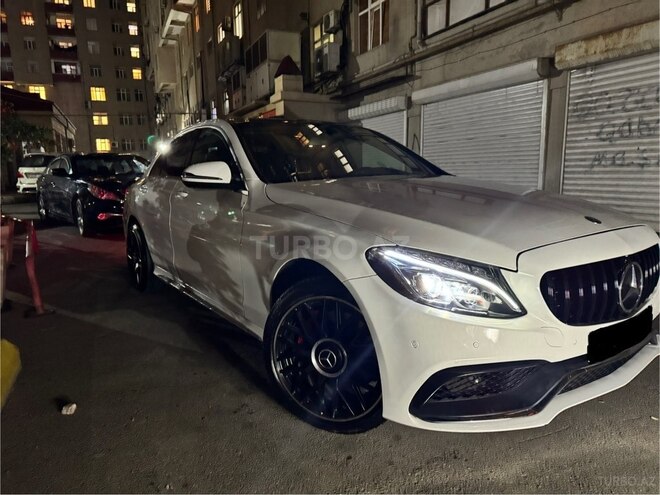 Mercedes C 300 4MATIC 2018, 94,500 km - 2.0 l - Bakı