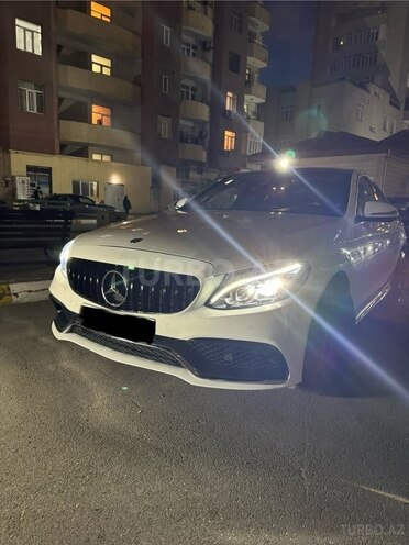 Mercedes C 300 4MATIC 2018, 94,500 km - 2.0 l - Bakı