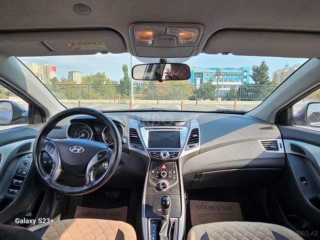 Hyundai Avante 2014, 272,000 km - 1.6 l - Bakı