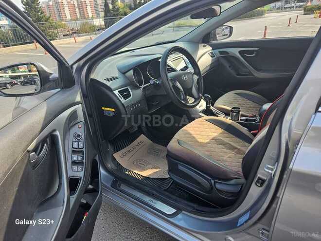 Hyundai Avante 2014, 272,000 km - 1.6 l - Bakı
