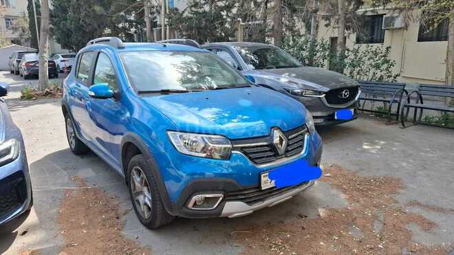 Renault Sandero Stepway 2022, 22,300 km - 1.6 l - Bakı