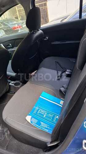 Renault Sandero Stepway 2022, 22,300 km - 1.6 l - Bakı