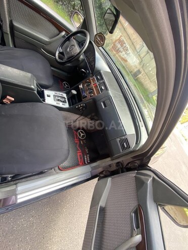 Mercedes C 180 1995, 117,170 km - 1.8 l - Bakı