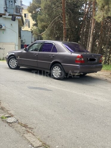 Mercedes C 180 1995, 117,170 km - 1.8 l - Bakı