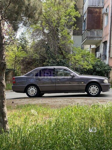 Mercedes C 180 1995, 117,170 km - 1.8 l - Bakı