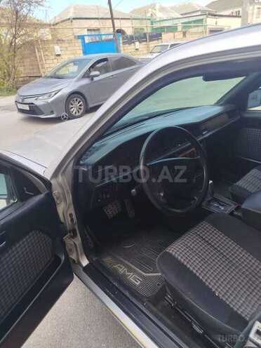 Mercedes 190 1992, 228,000 km - 2.0 l - Bakı
