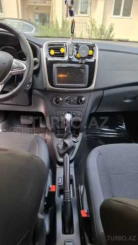 Renault Sandero Stepway 2022, 22,300 km - 1.6 l - Bakı