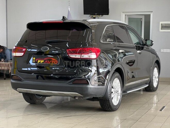 Kia Sorento-21
