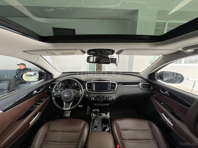 Kia Sorento-25