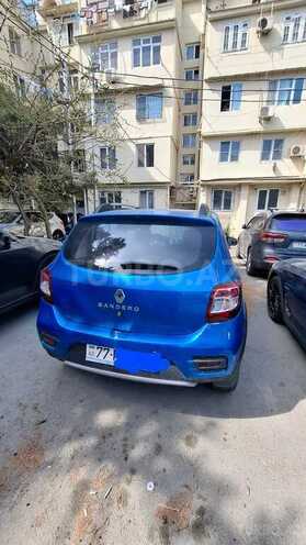 Renault Sandero Stepway 2022, 22,300 km - 1.6 l - Bakı
