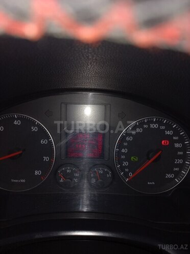 Volkswagen Jetta 2006, 268,000 km - 2.0 l - Bakı