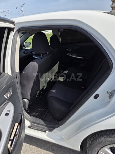 Toyota Corolla 2013, 223,456 km - 1.6 l - Bakı