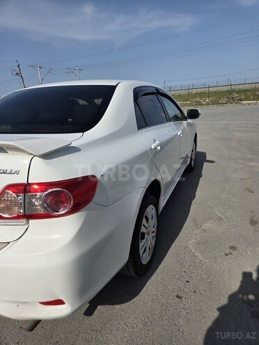 Toyota Corolla 2013, 223,456 km - 1.6 l - Bakı